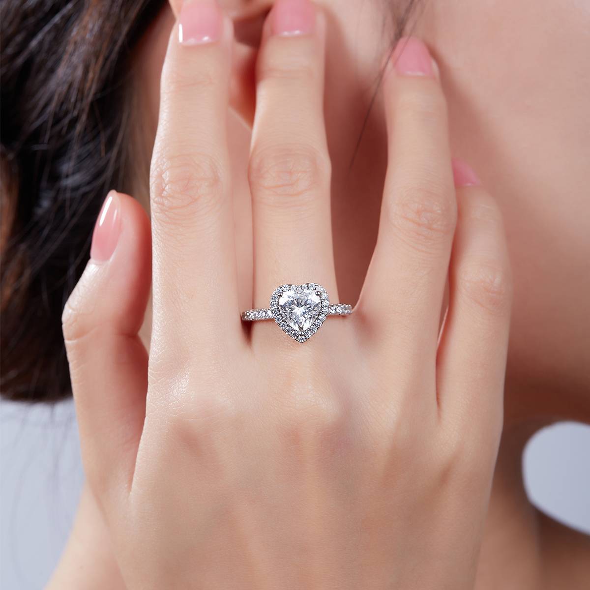 Light luxury heart-shaped S925 silver plated white gold moissanite diamond women's ring 2.0 carats D-grade
